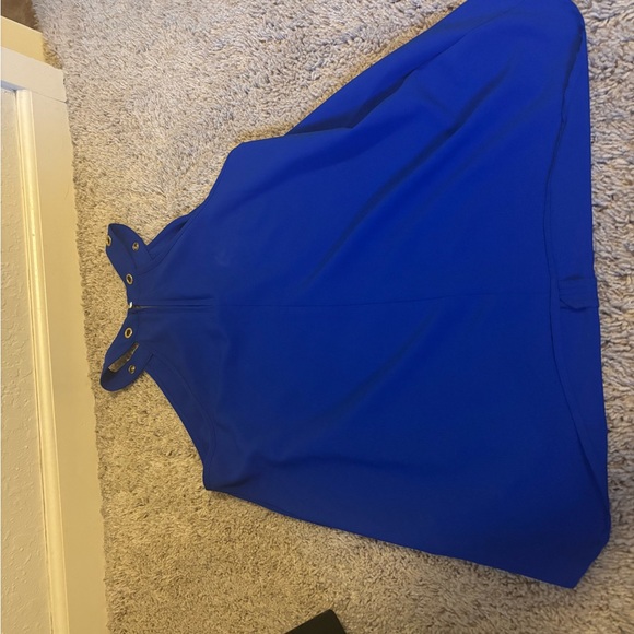 Top - Picture 4 of 4